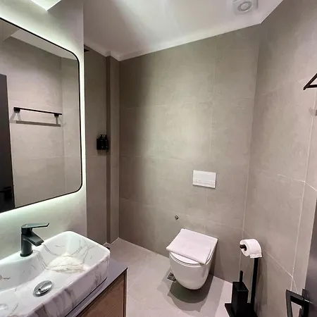 Bariu & Sons * Саранда